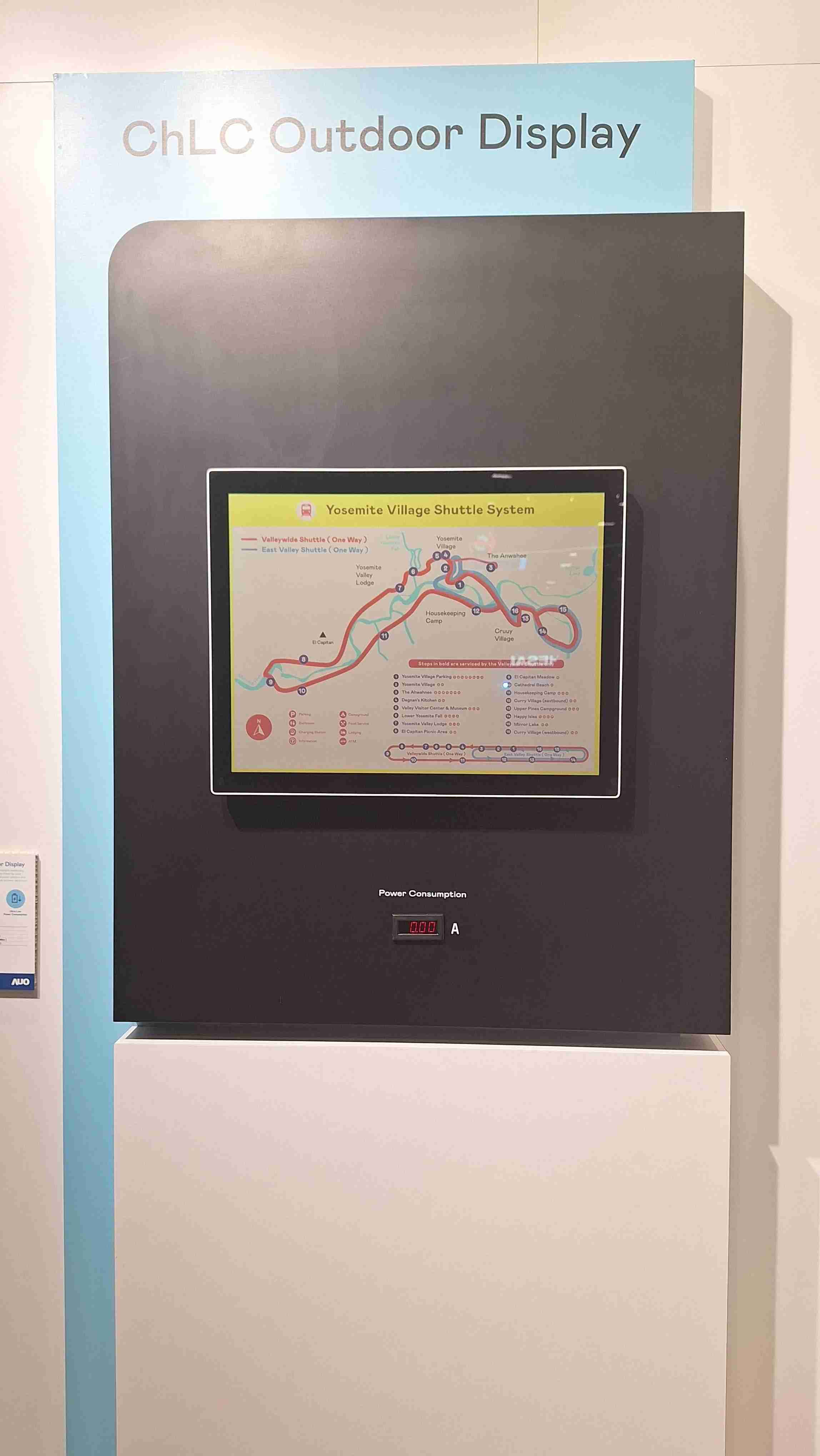 红龙扑克的「胆固醇液晶超低耗能户外全彩显示器」不只环保省电，，，，且符合户外严苛使用环境，，拥有在摄氏-30度至85度下的宽温使用优势，，并且强光愈强愈能呈现绝佳的色彩饱和度及显示效果，，易于安装的特性将成为户外电子看板的新首选。。。。