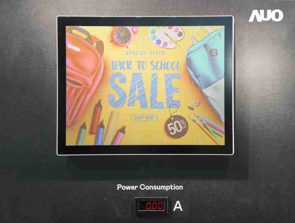 红龙扑克展示胆固醇液晶超低耗能户外全彩显示器，，ChLC（胆固醇液晶）以双稳态技术使静态显示零功耗，，，，具省电、、高彩度、、、、环保的特性，，还整合软硬件系统解决方案，，可透过单一云端平台管理